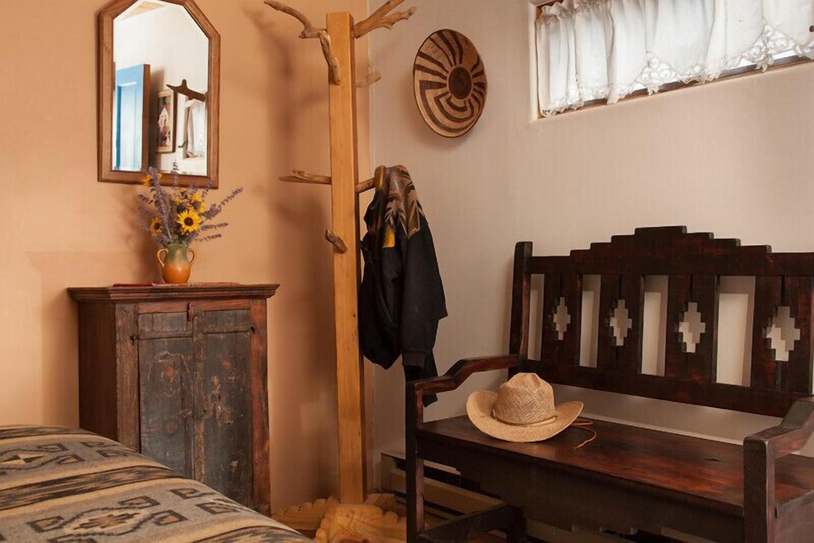 Casa Escondida Bed & Breakfast