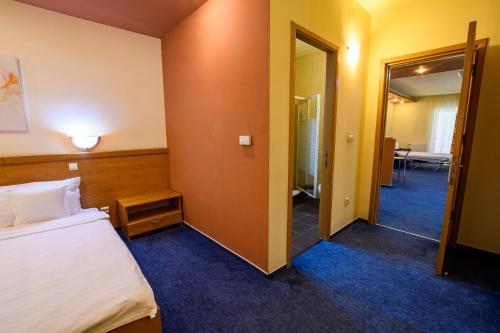 Hotel Torontal