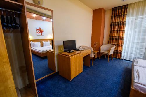 Hotel Torontal