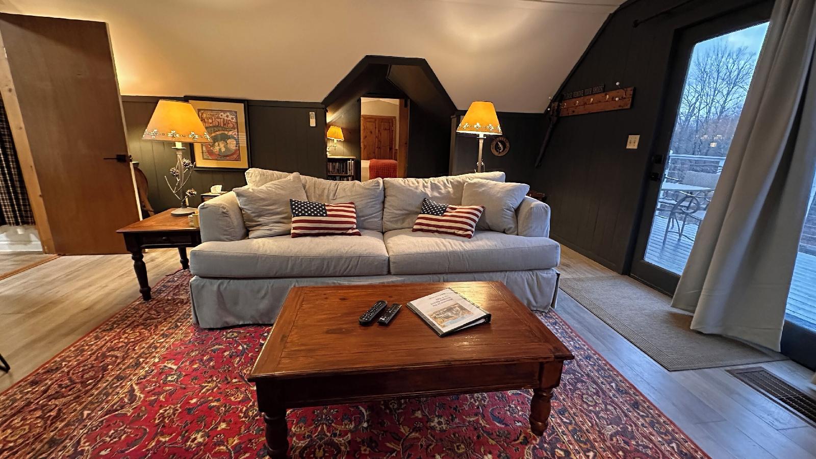 Phineas Swann Bed & Breakfast Country Inn