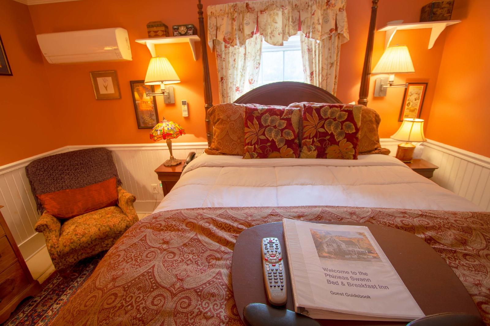 Phineas Swann Bed & Breakfast Country Inn