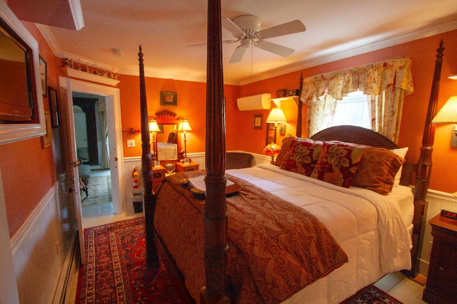 Phineas Swann Bed & Breakfast Country Inn