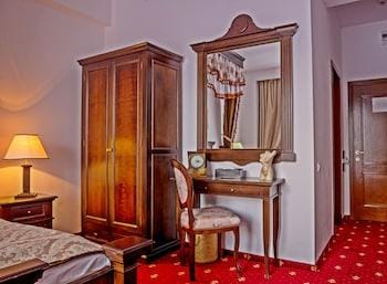 Hotel Emire