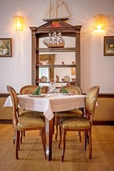Hotel Emire