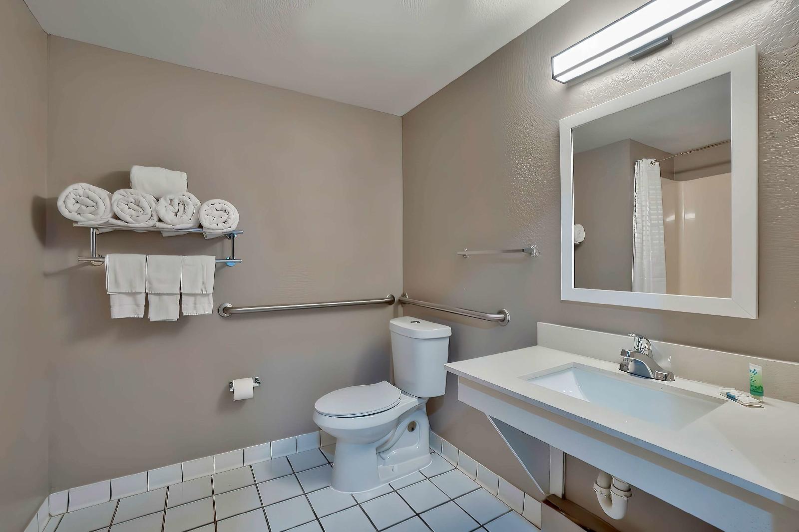 Motel 6 Denison