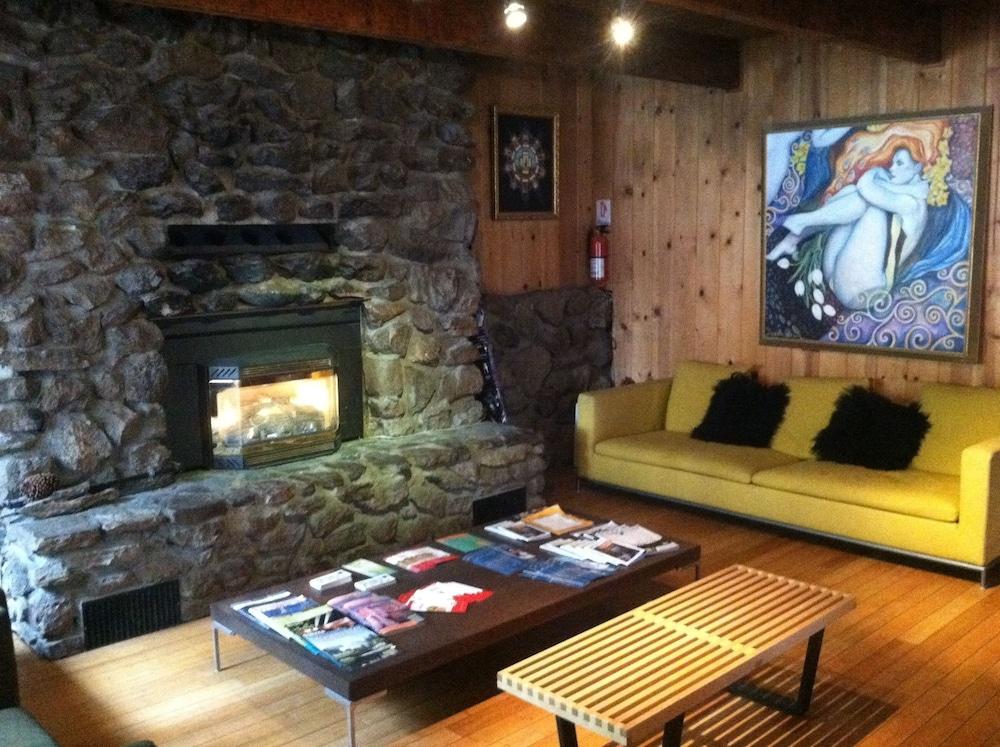The M Inn Mammoth