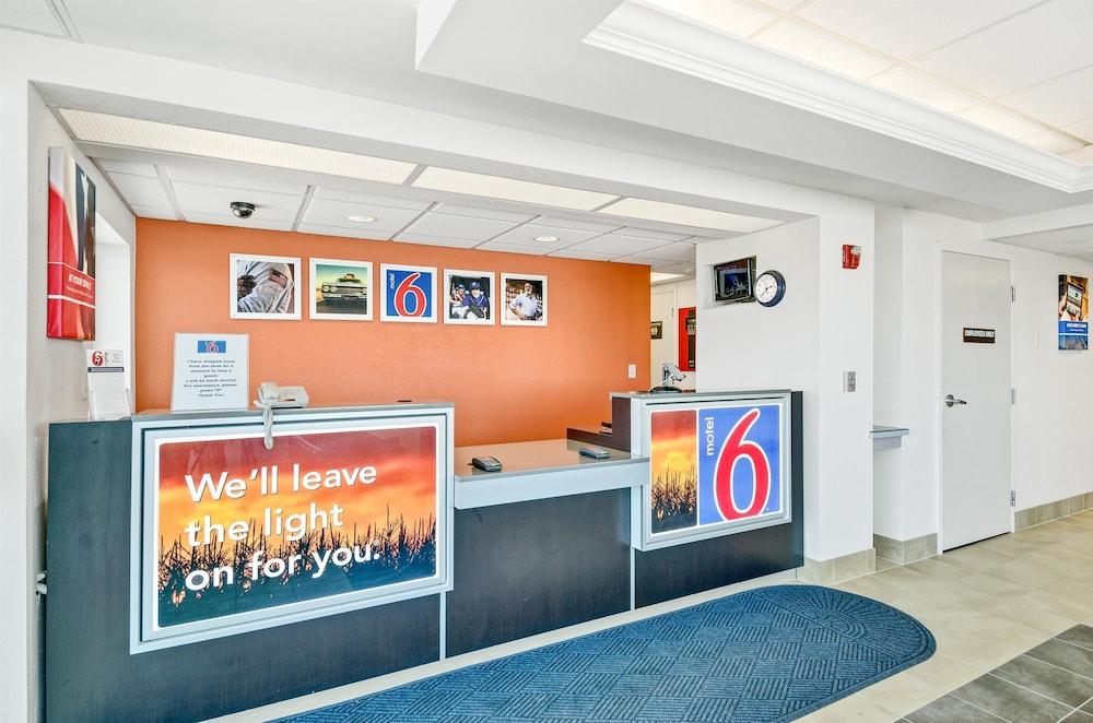 Motel 6 Big Springs