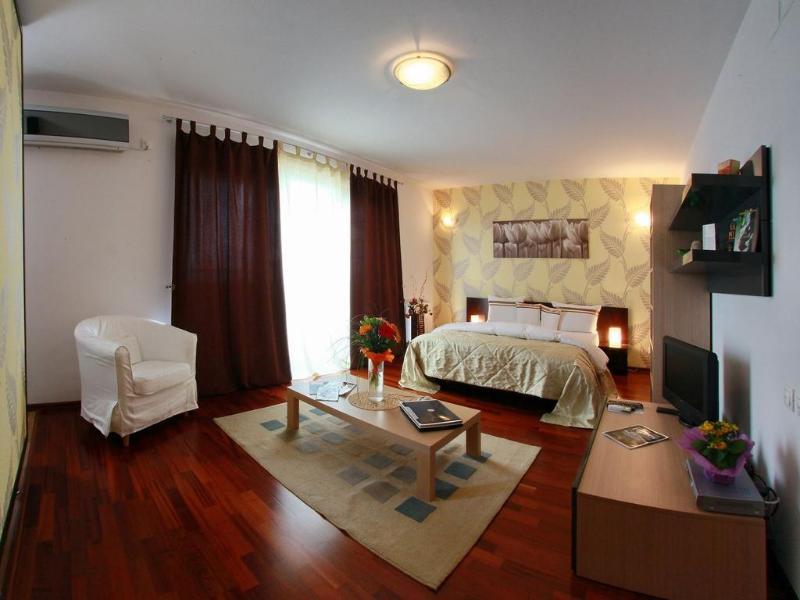 Monte Carlo Palace Suites