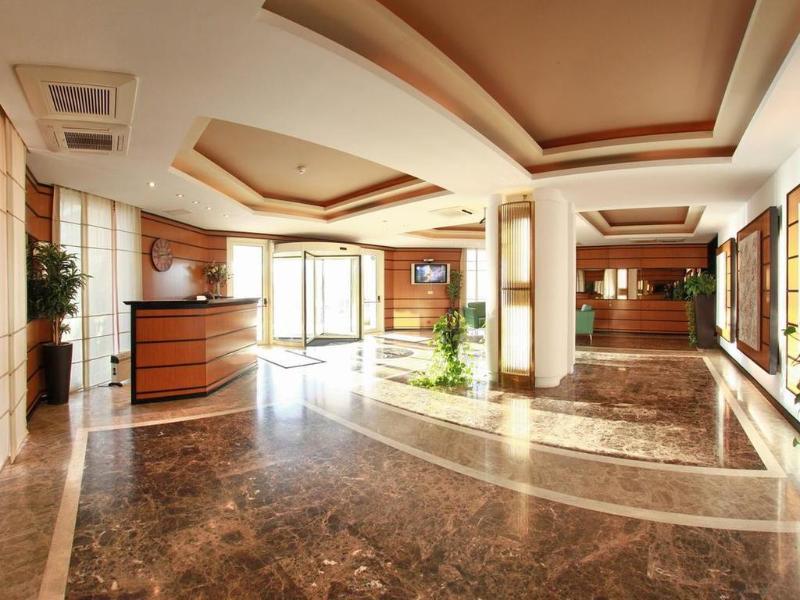 Monte Carlo Palace Suites
