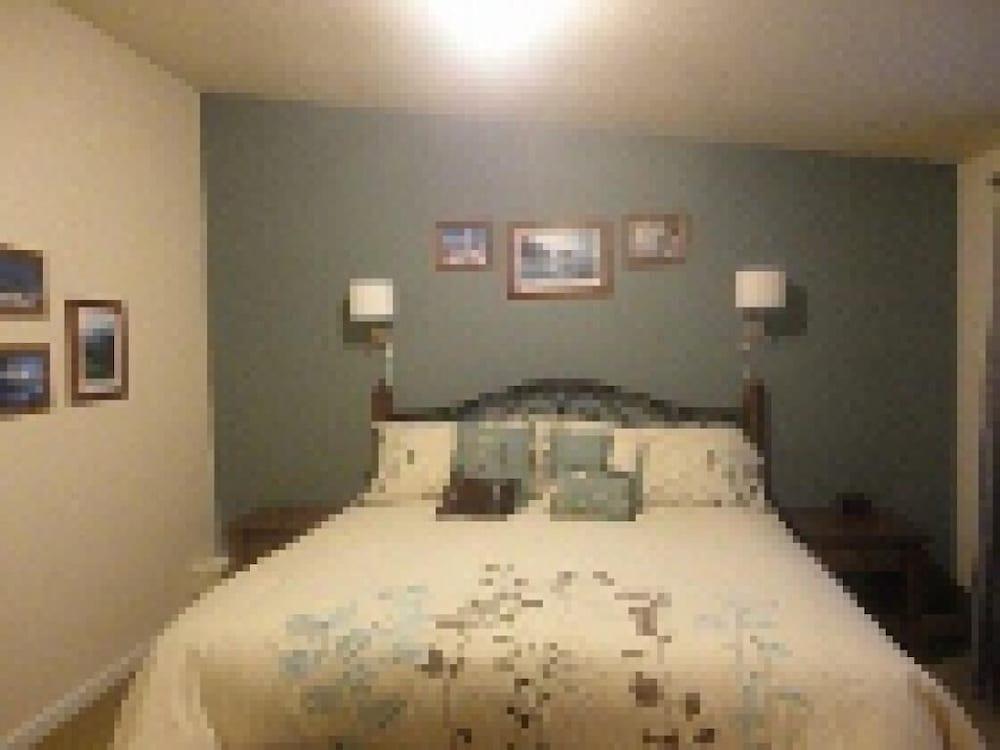 Amber Lights Bed & Breakfast