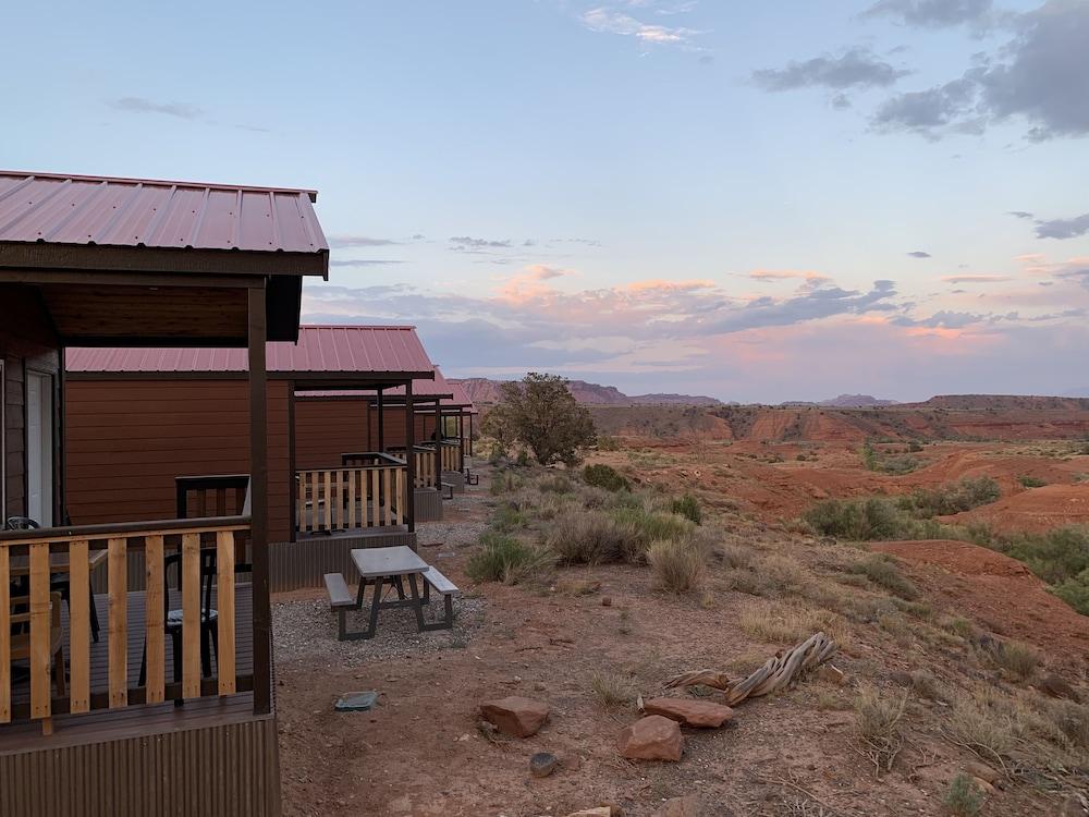 The Rim Rock Inn and Restaurant