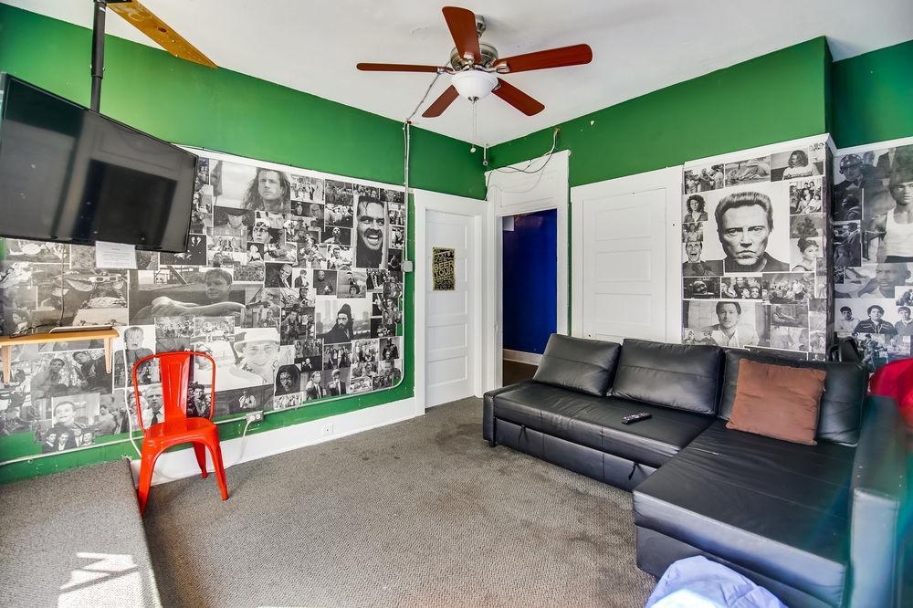 Lucky D's Hostel