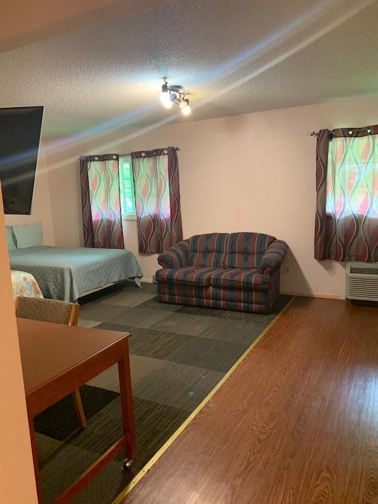 Best Budget Inn