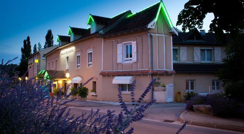 Hotel le relais de farrou