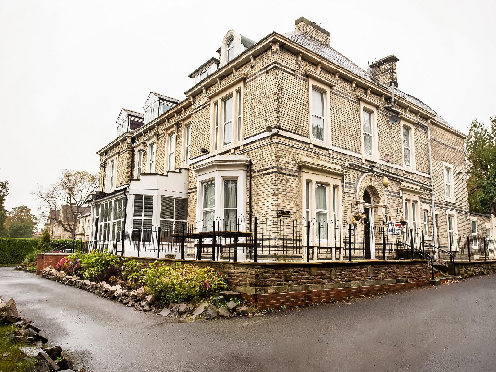 Clifton Mount Hotel
