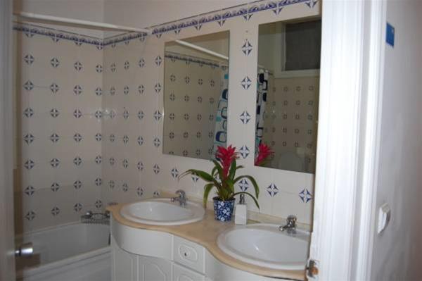 Lisbon Design Bed & Breakfast
