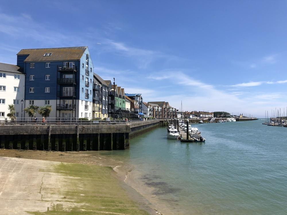 East Beach Guest House
