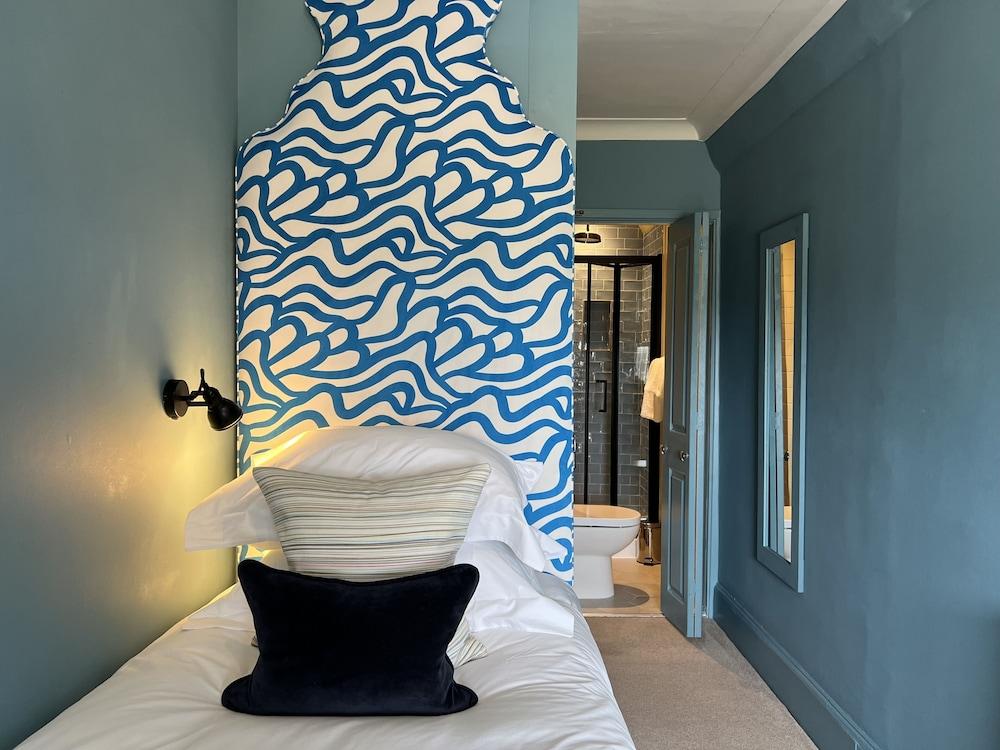 East Beach Guest House