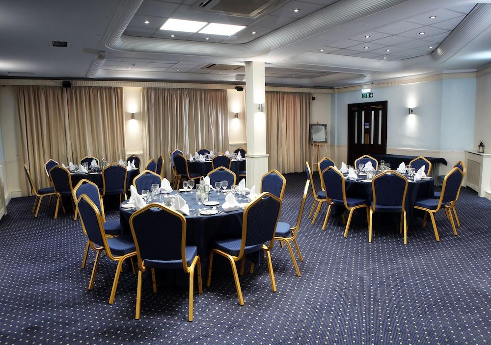 Royal Maritime Club