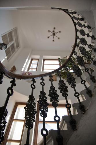 Maksimilian Guesthouse
