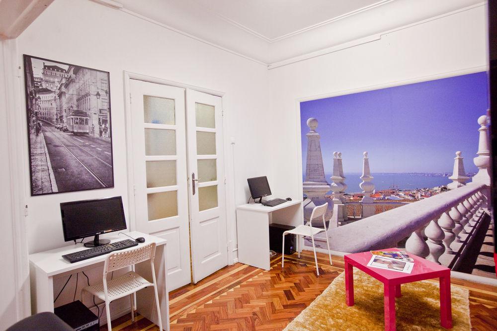 Tagus Palace Hostal