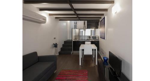 Fine Arts Guesthouse