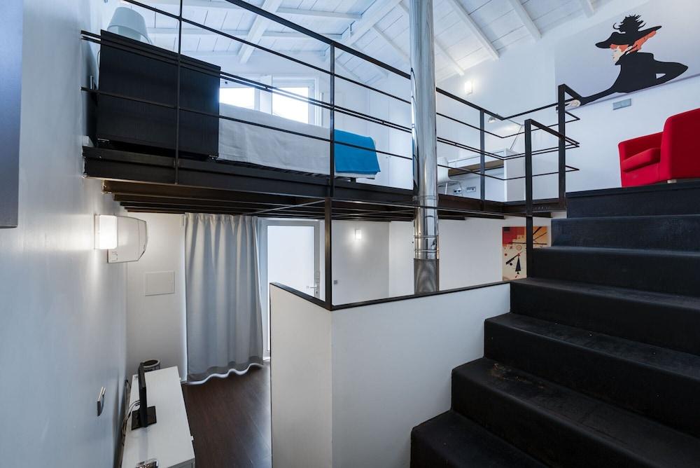 Fine Arts Guesthouse