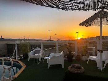 Sunset Destination Hostel