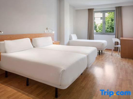 B&B Hotel Braga Lamacaes