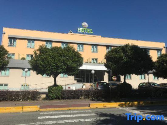 B&B Hotel Braga Lamacaes