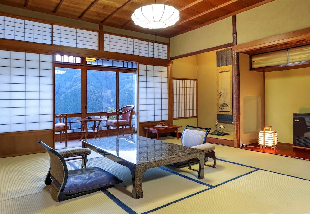 Gero Onsen Yunoshimakan