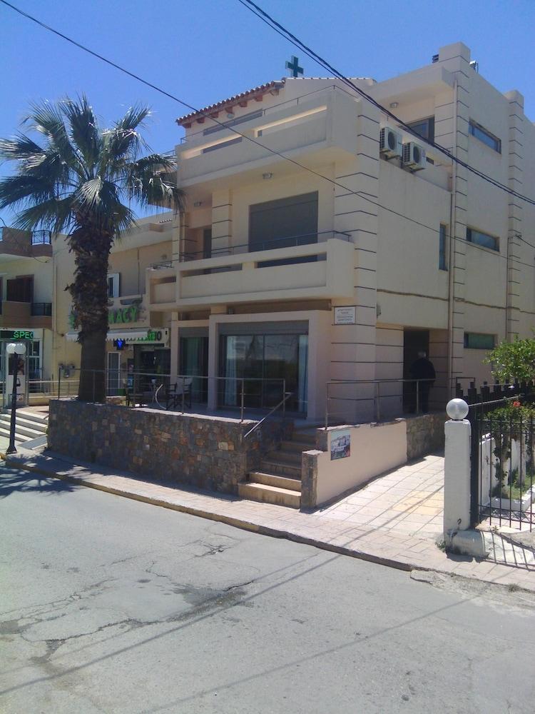 Maria Apartments