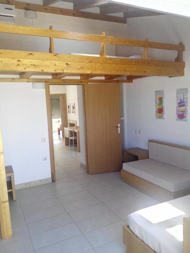 Maria Apartments