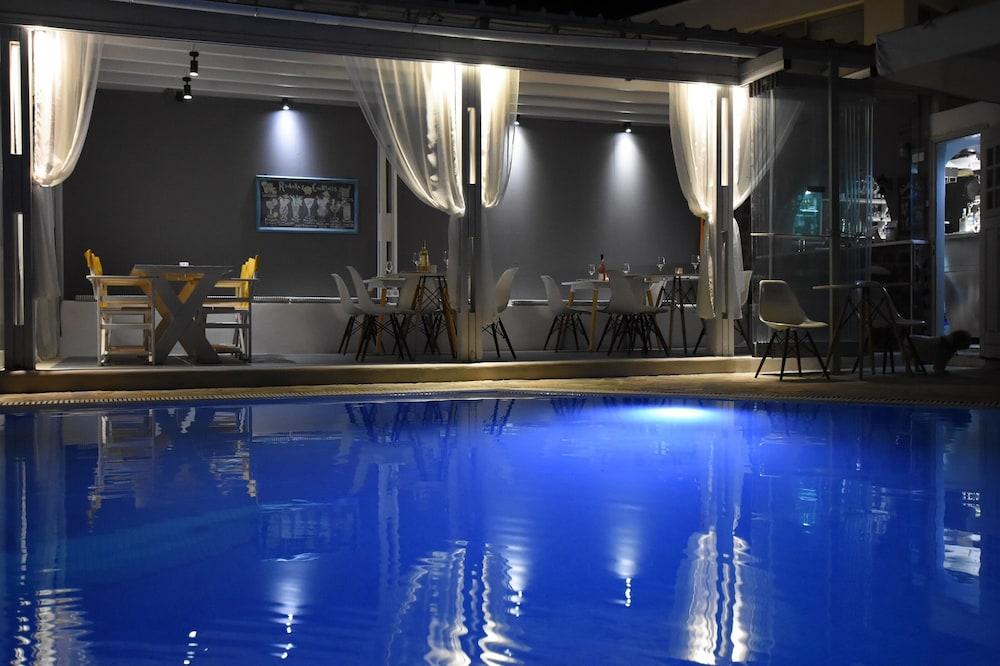 Rodakas Hotel