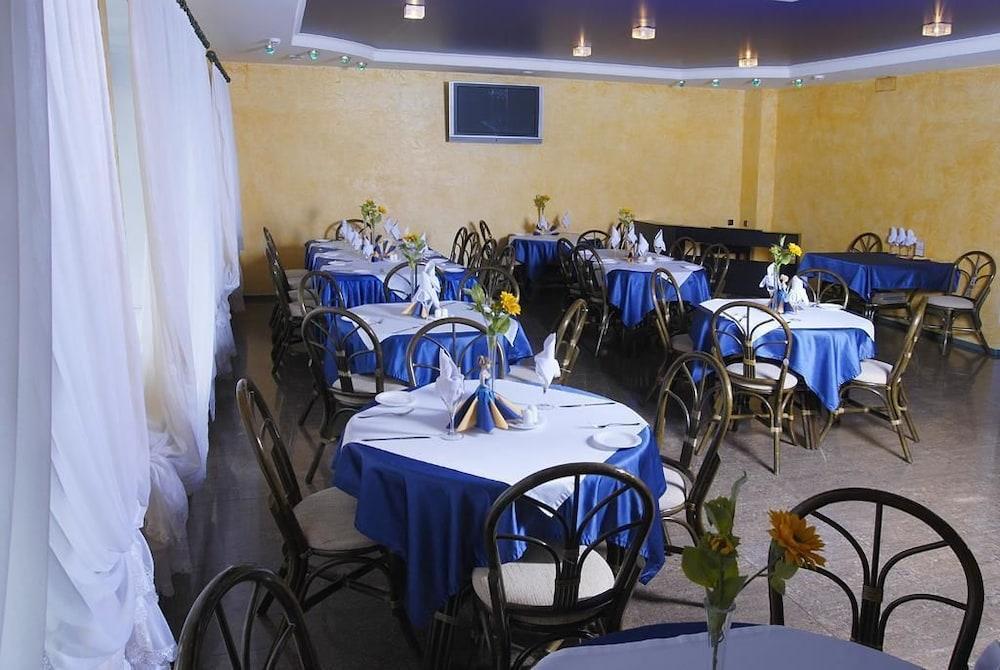 Hotel Amparo