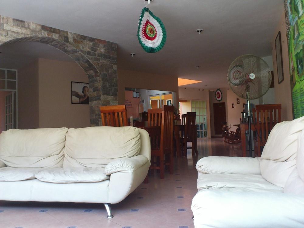 Hotel Paraiso Huasteco