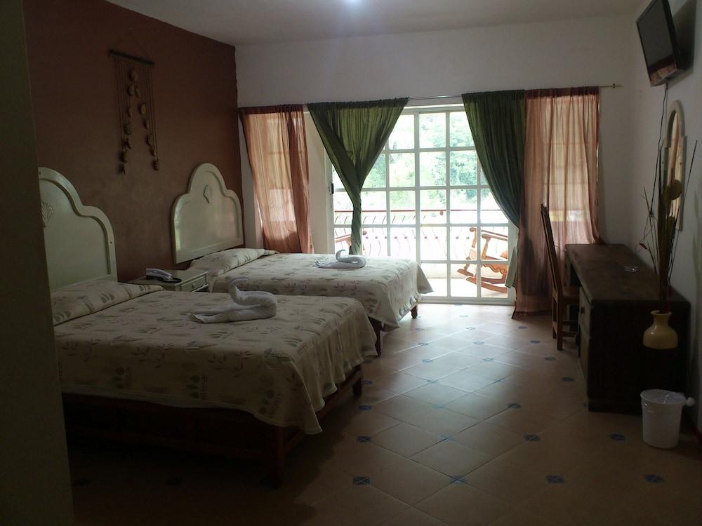 Hotel Paraiso Huasteco