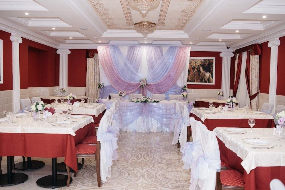 Troya Hotel