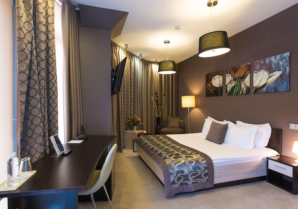 Olymp Plaza Hotel