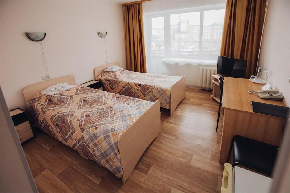 Hotel Barguzin