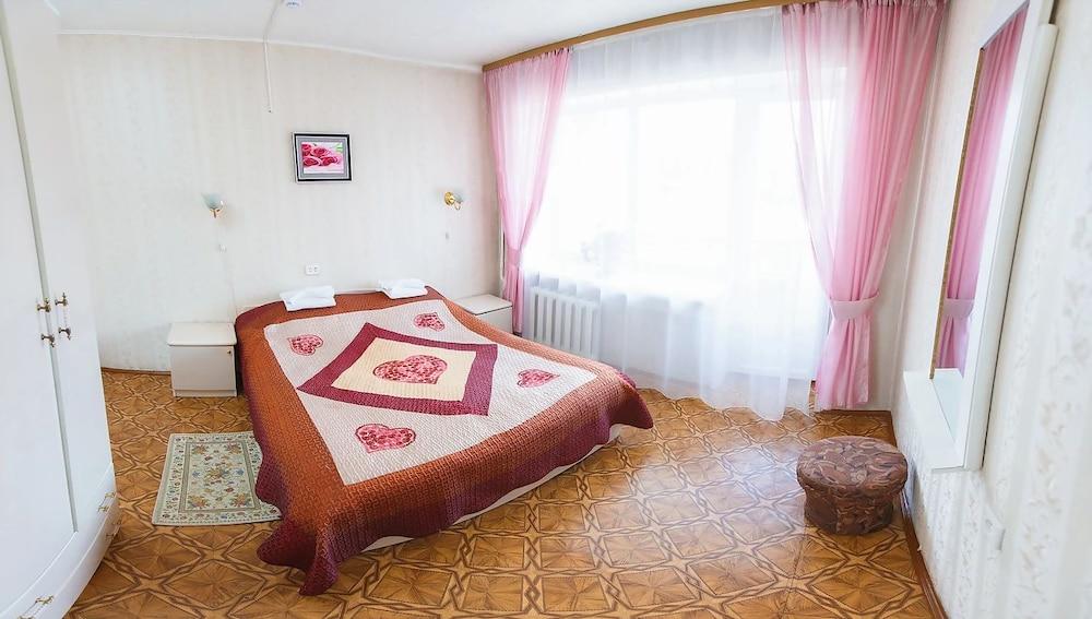 Hotel Barguzin