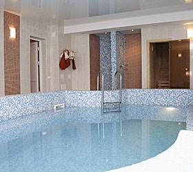 Luxe Hotel