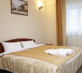 Luxe Hotel