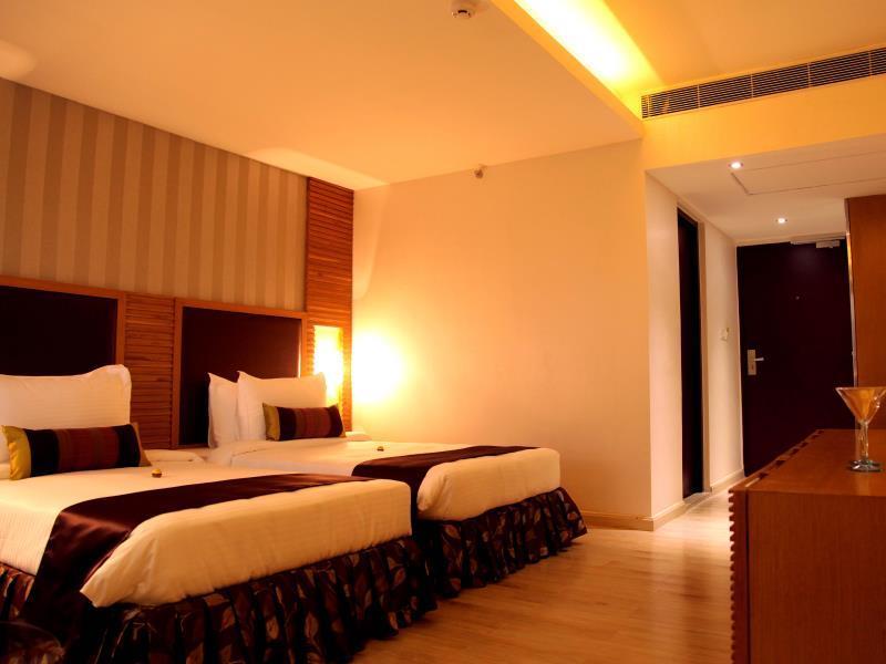 The Purple Leaf Hotel