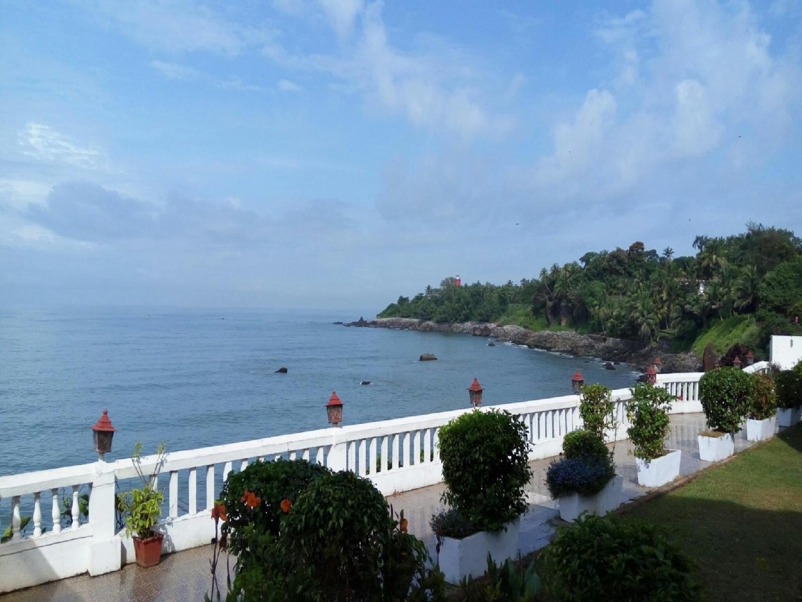Mascot Beach Resort