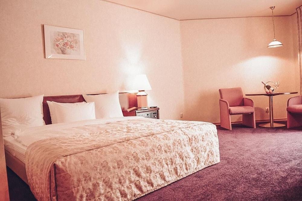 Santa Resort Hotel
