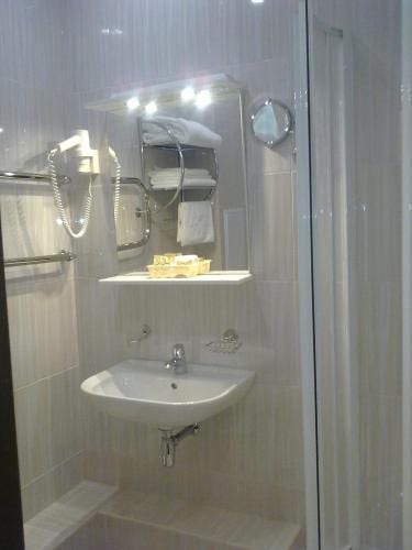Dubrava Hotel