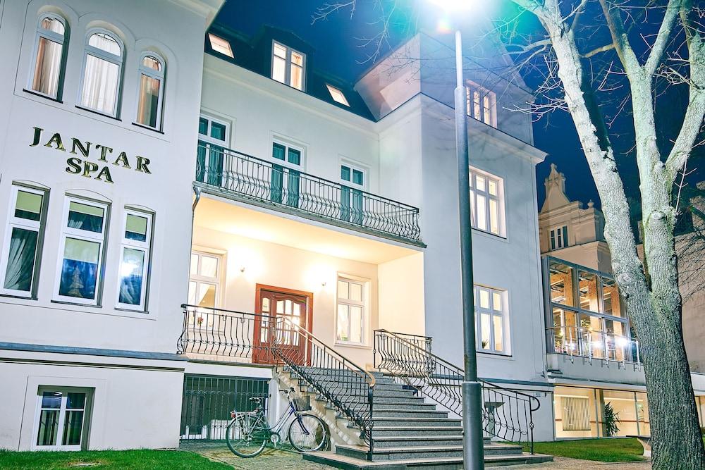 Jantar Hotel & SPA