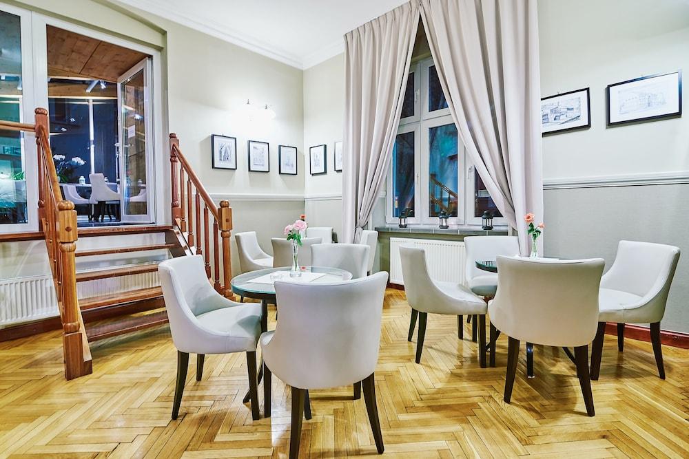 Jantar Hotel & SPA