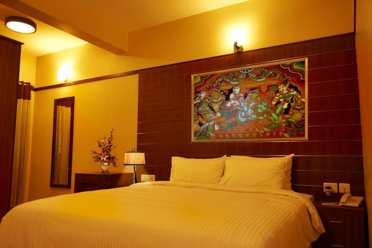 Srivar Hotels